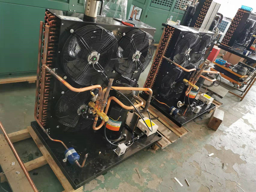 調節の耐圧防爆タイプ エネルギー規制の霜を取り除くR404a箱のタイプ冷暖房装置